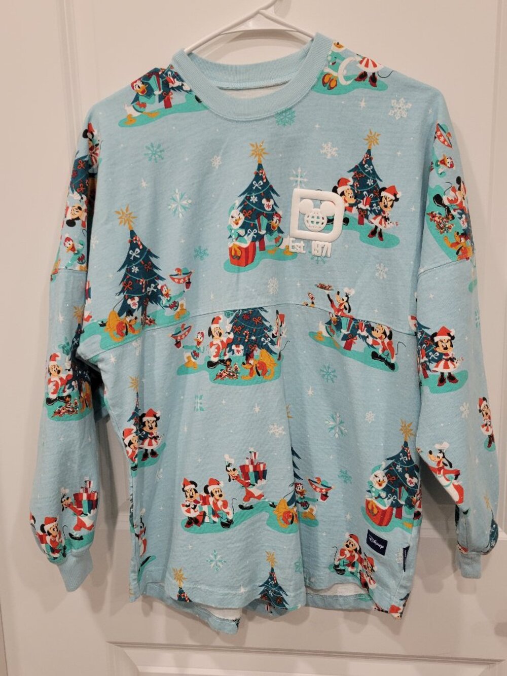 Walt Disney World Spirit Jersey for Christmas Light Blue with Sparkles Size XS